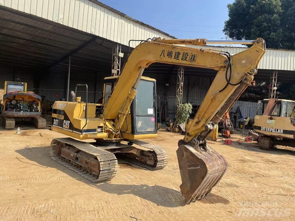 CAT 307 Lánctalpas kotrók