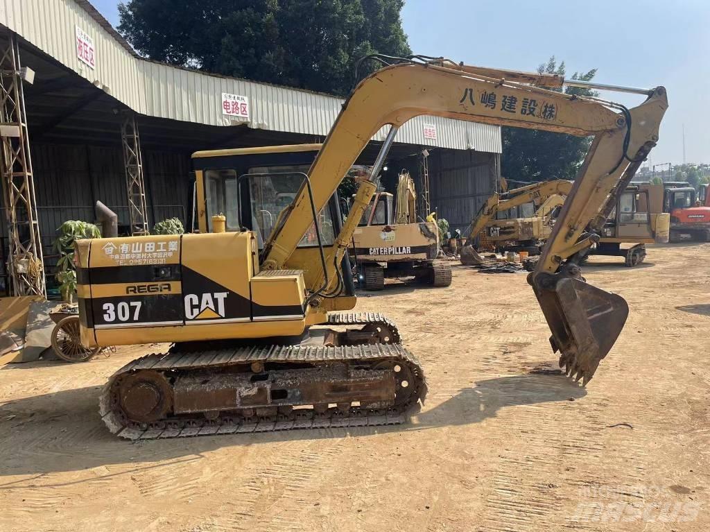 CAT 307 Lánctalpas kotrók