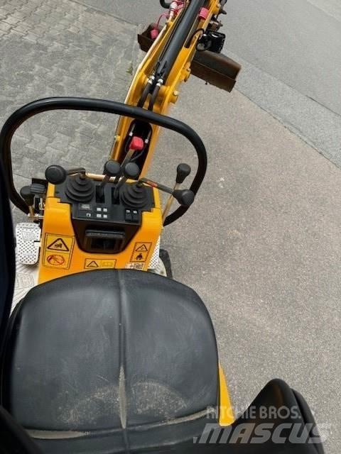 JCB 8010CTS Mini kotrók < 7t