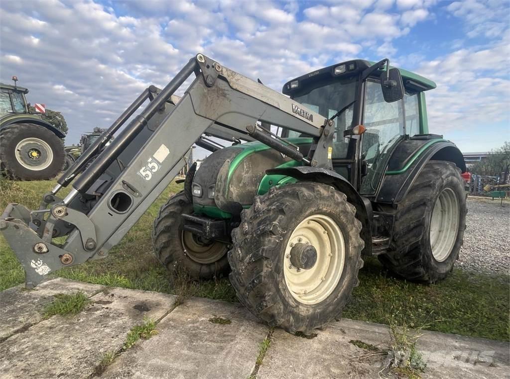 Valtra N 141 H Traktorok