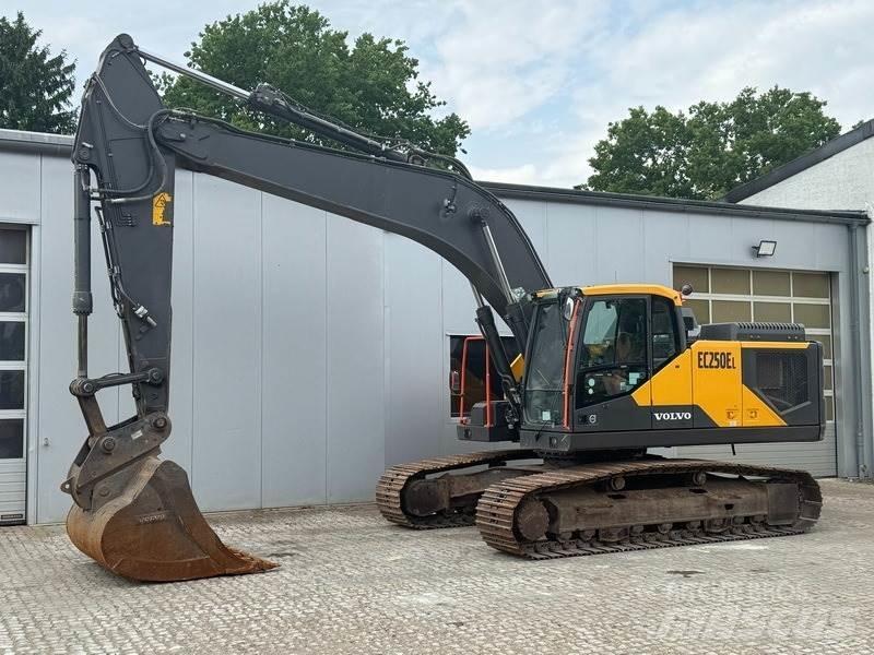 Volvo EC 250 EL Lánctalpas kotrók