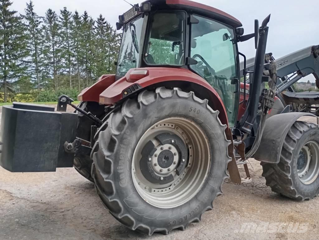 Case IH Farmall 115u Traktorok