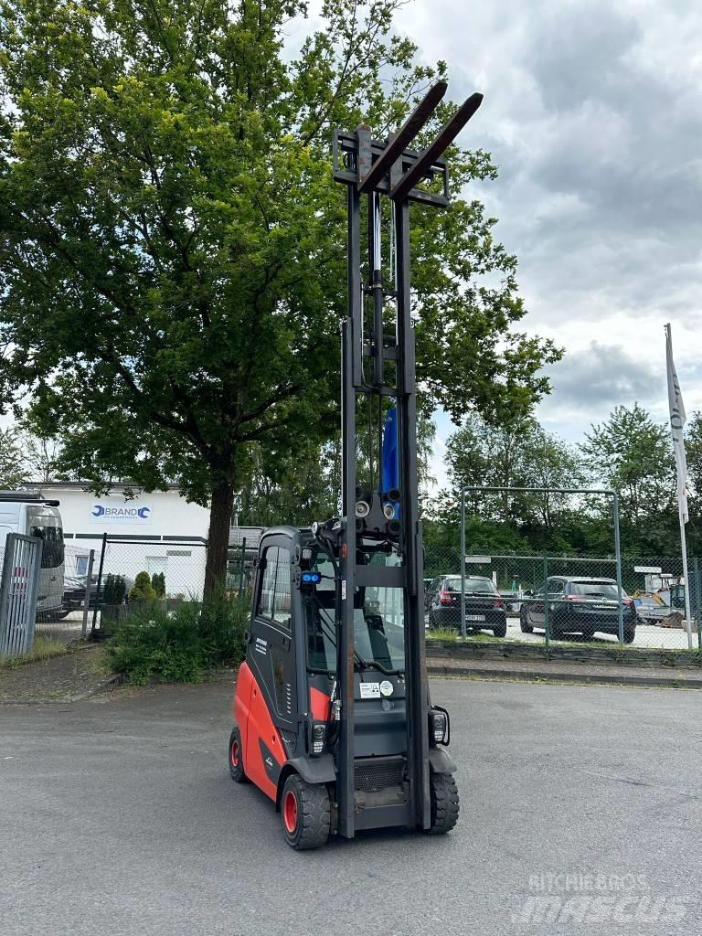 Linde H18T Gázüzemű targoncák
