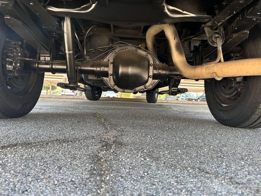 Ford F 350 SD Kis teherszállító/Platós kocsi
