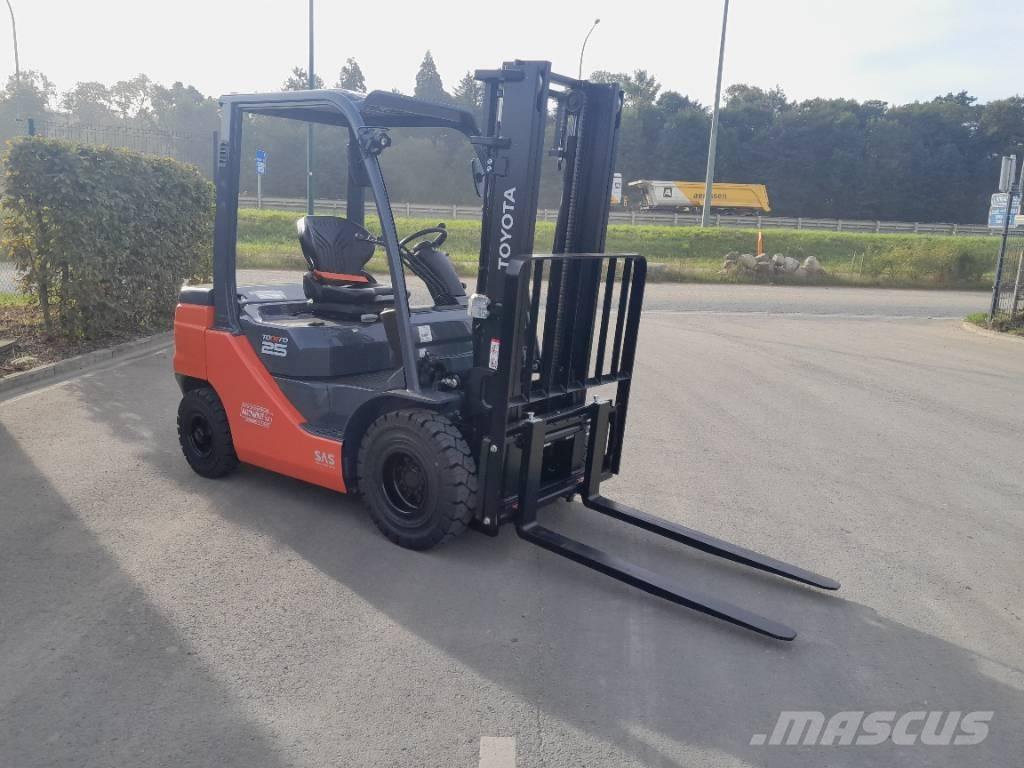 Toyota 52-8 FDF 25 Dízel targoncák