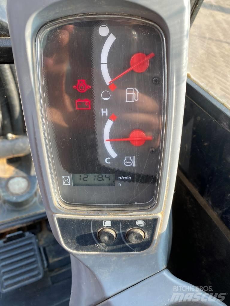 Kubota U 27-4 Mini kotrók < 7t