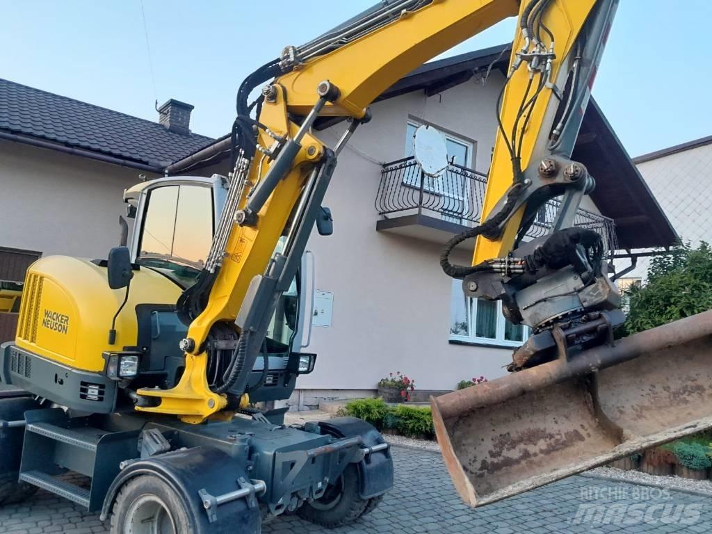 Wacker Neuson EW 65 Gumikerekes kotrók