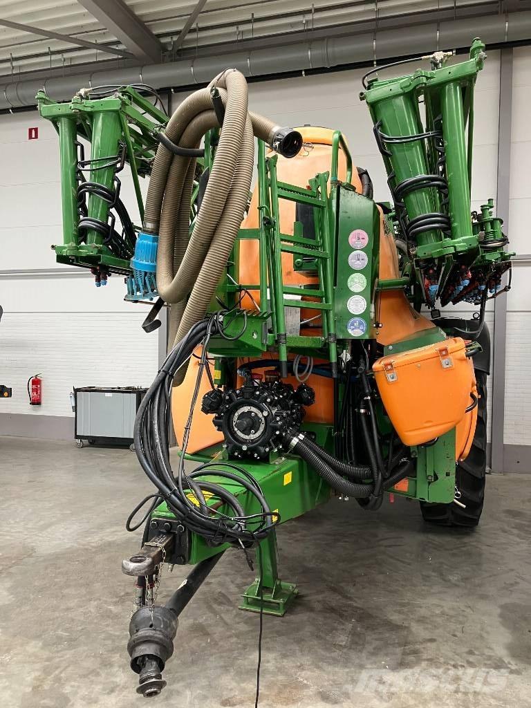 Amazone UX 5200 Vontatott trágyaszórók