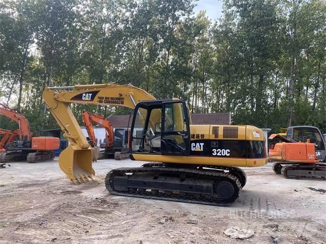 CAT 320C Lánctalpas kotrók