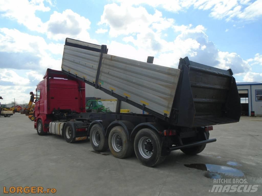  Schwarzmuller R420 Dobozos pótkocsik