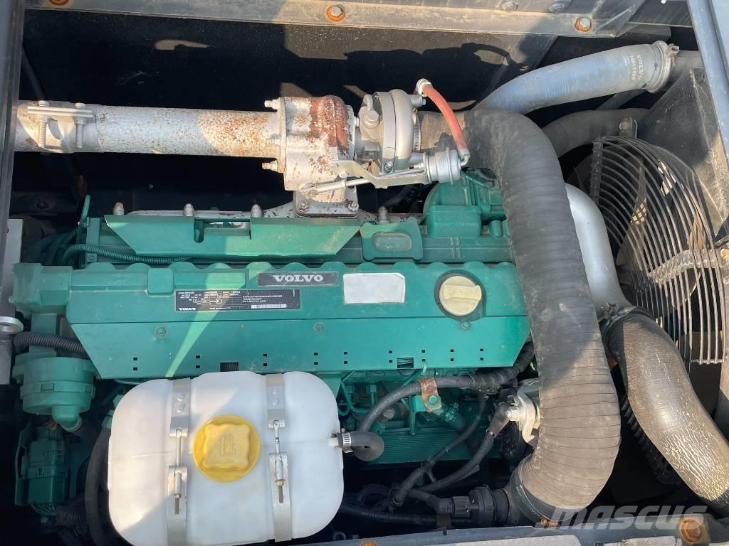 Volvo EC 210 Lánctalpas kotrók