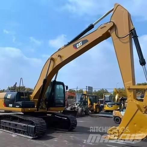 CAT 330 D Lánctalpas kotrók