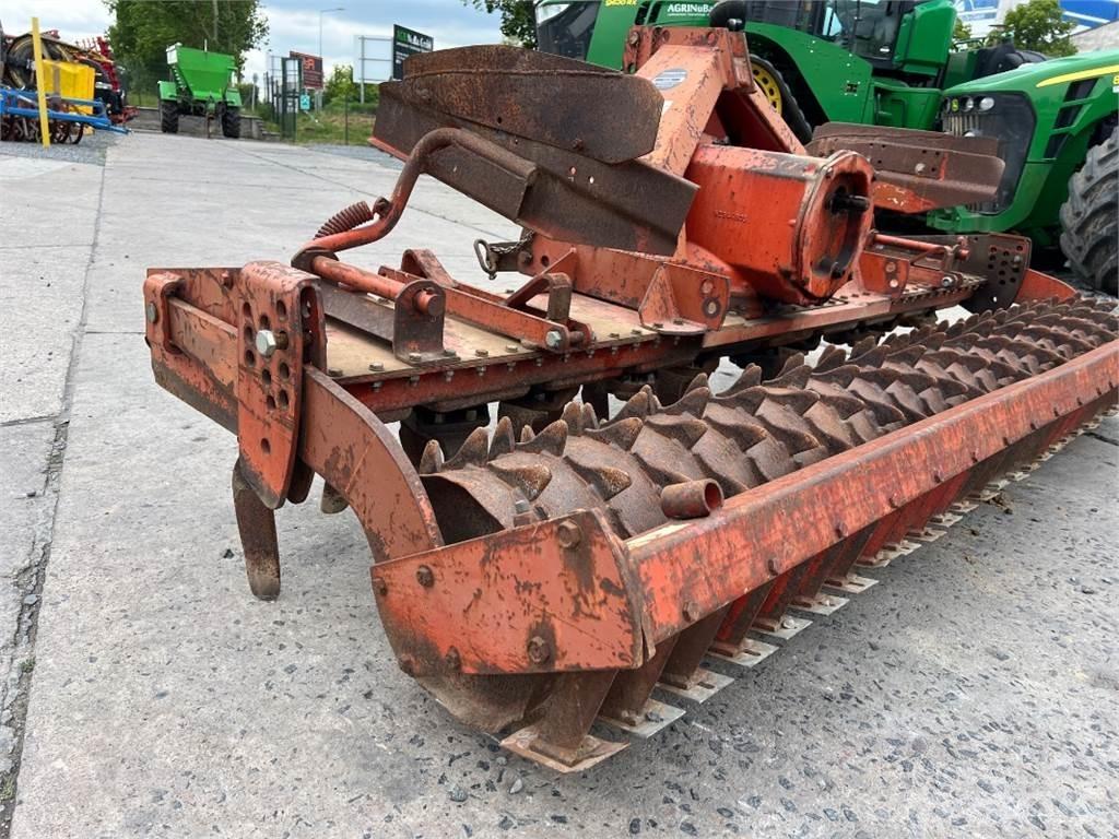 Kuhn HRB 302 D-A Kardánhajtású ekék és Forgó-boronák