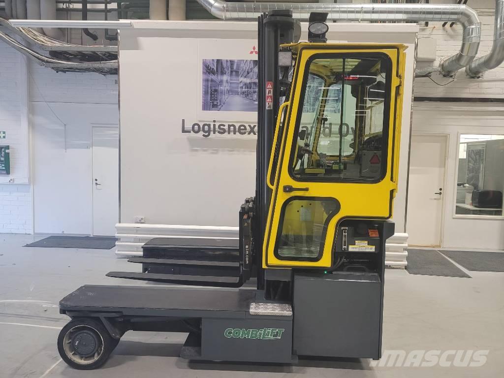 Combilift C 4500 ET Tolóoszlopos négyutas targonca