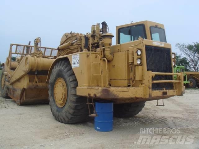 CAT 637E Földnyesők (szkréperek)