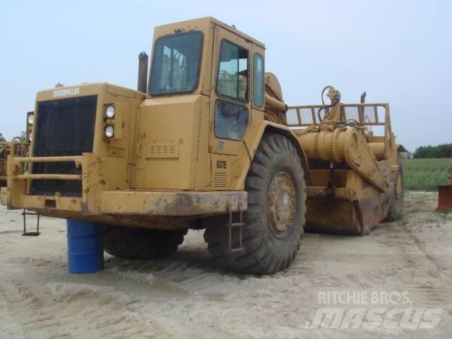 CAT 637E Földnyesők (szkréperek)