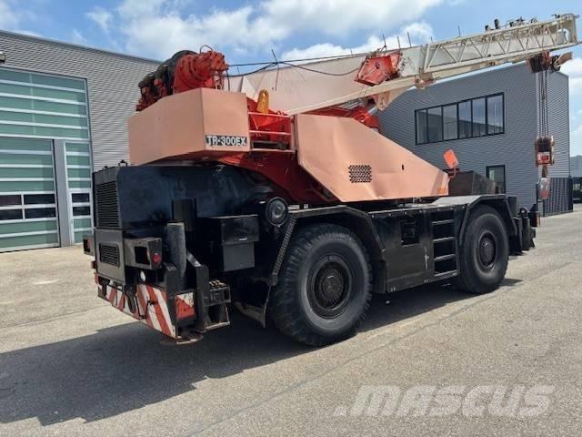 Tadano TR 300 EX Mobil daruk