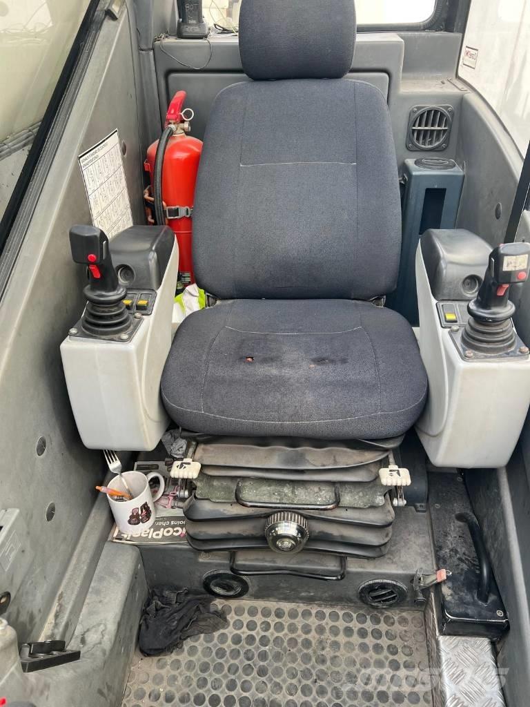 Grove GMK 4080-1 Terepdaruk