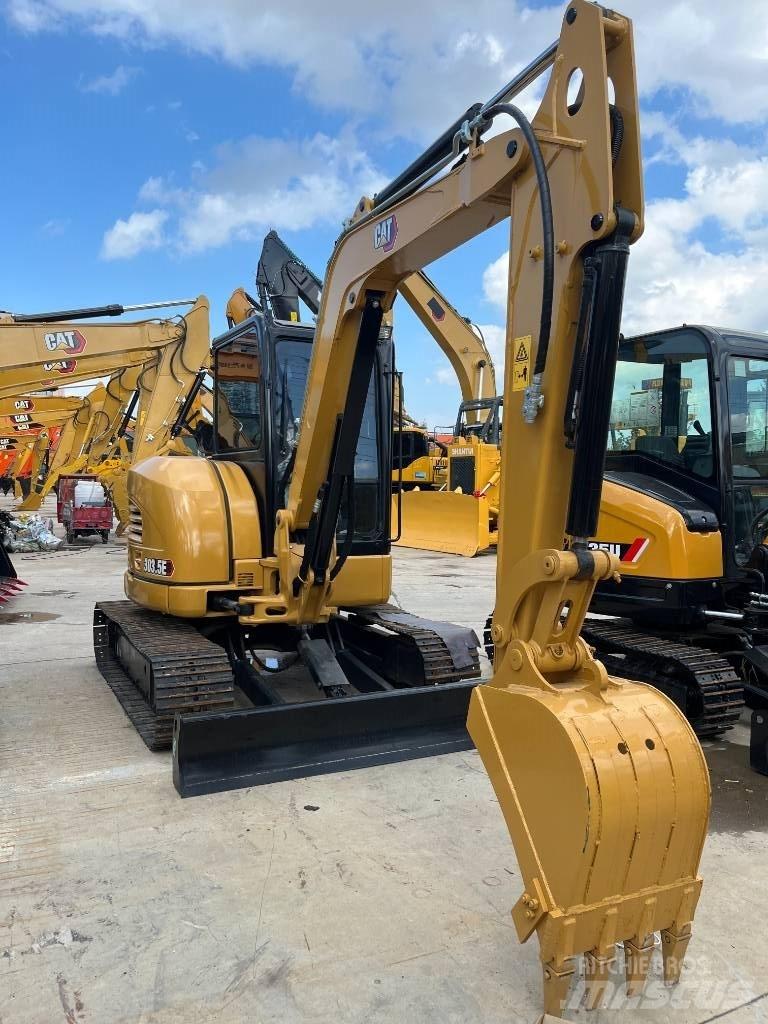 CAT 303.5E Mini kotrók < 7t