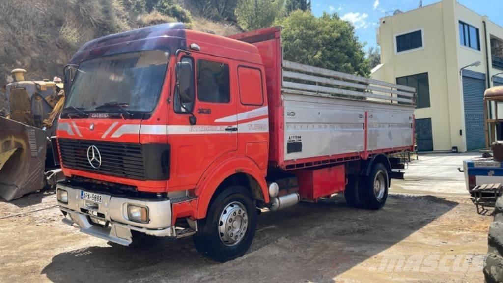 Mercedes-Benz 1638 Platós / Ponyvás teherautók