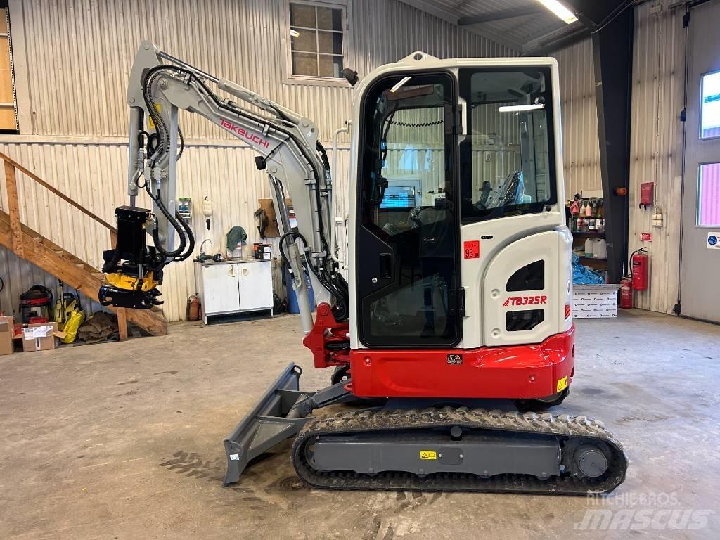 Takeuchi TB325 Mini kotrók < 7t