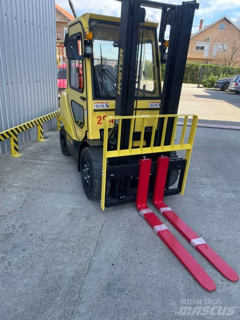Hyster H3.5UT Gázüzemű targoncák