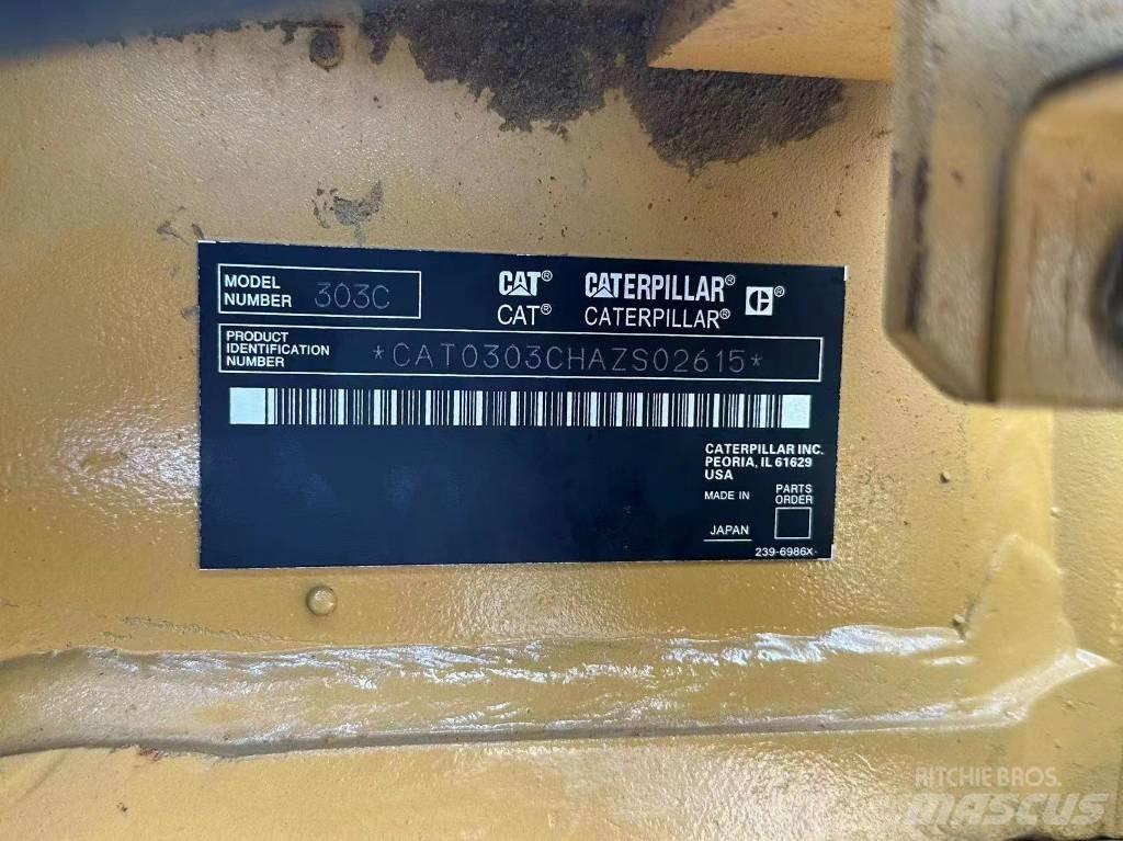 CAT 303 Lánctalpas kotrók