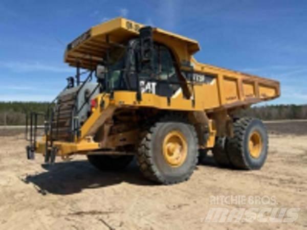 CAT 773 F Csuklósdömperek