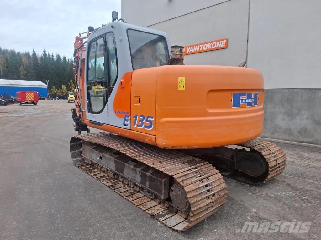 Fiat-Kobelco E 135 Lánctalpas kotrók