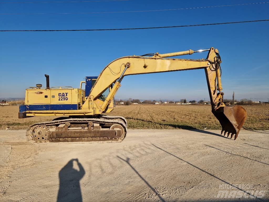 CAT 229 D Lánctalpas kotrók