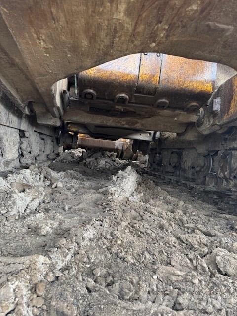 CAT D 10 N lánctalpas dózerek
