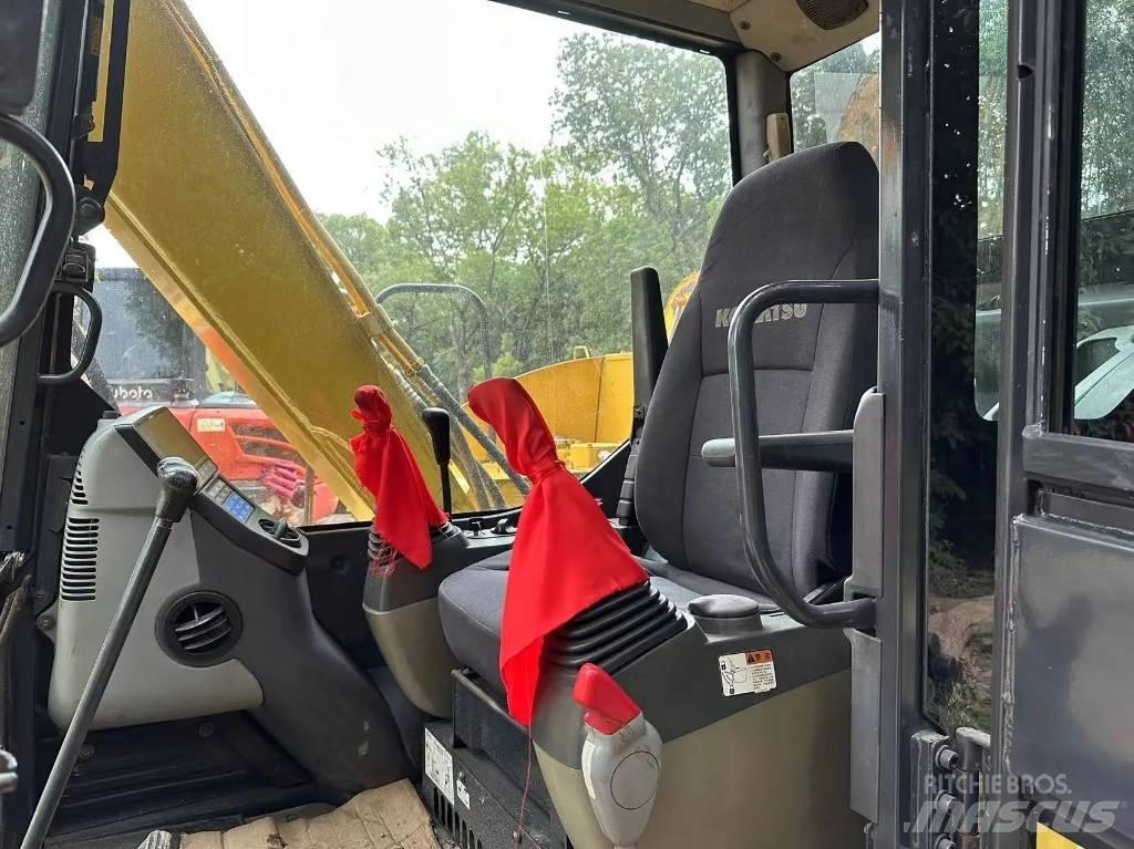 Komatsu PC70-8 Lánctalpas kotrók