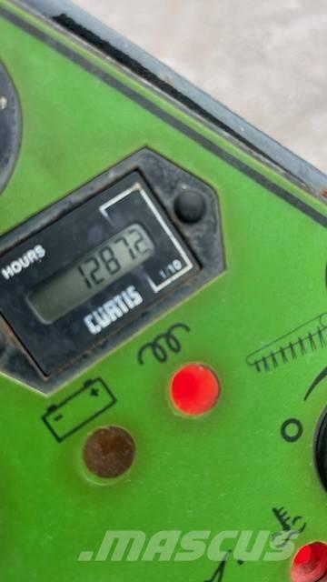 Terex TV 1200 Ikerdobos hengerek