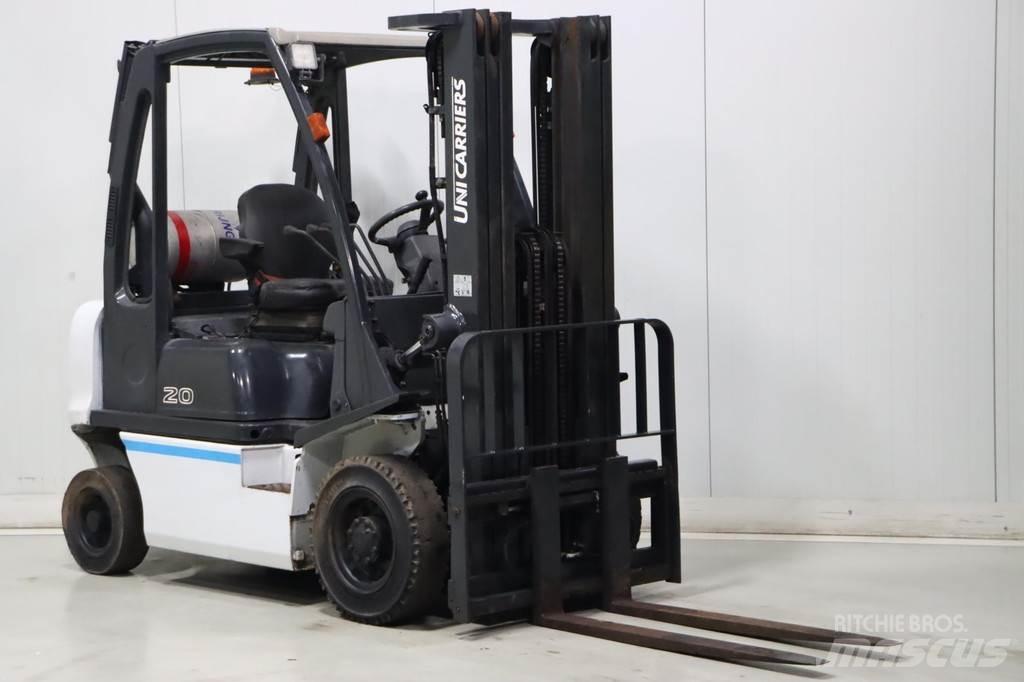 Nissan U1D2A20LQ Gázüzemű targoncák