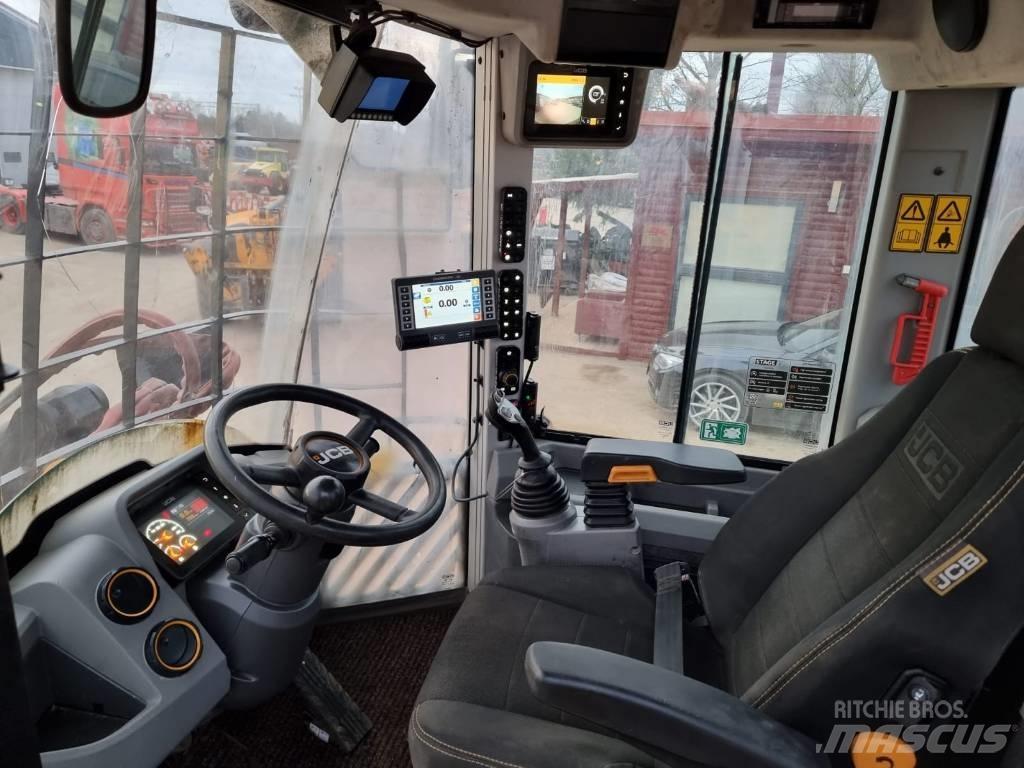 JCB 427 Gumikerekes homlokrakodók