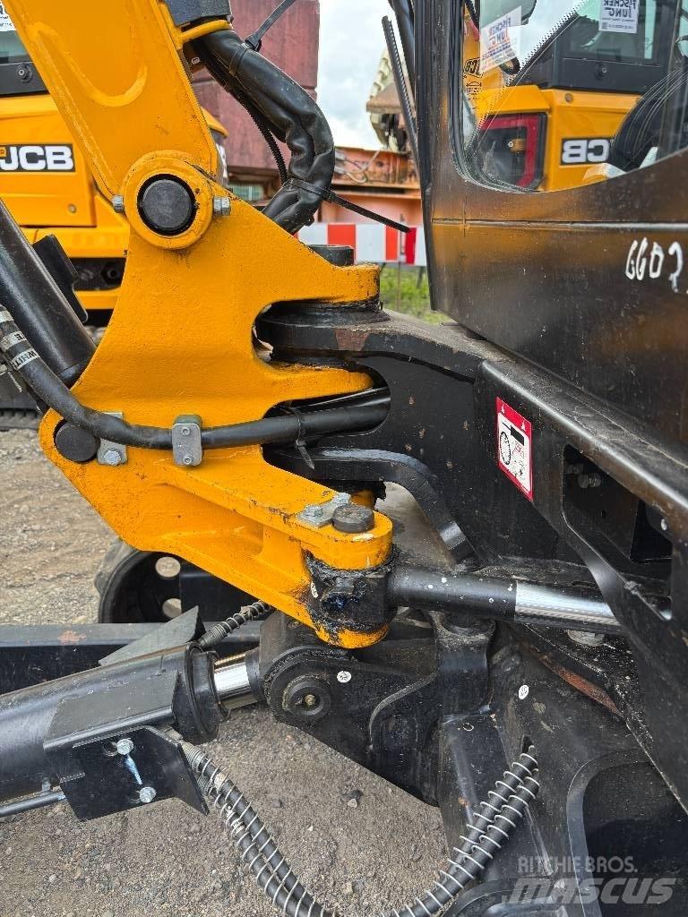 JCB 8026 CTS Mini kotrók < 7t