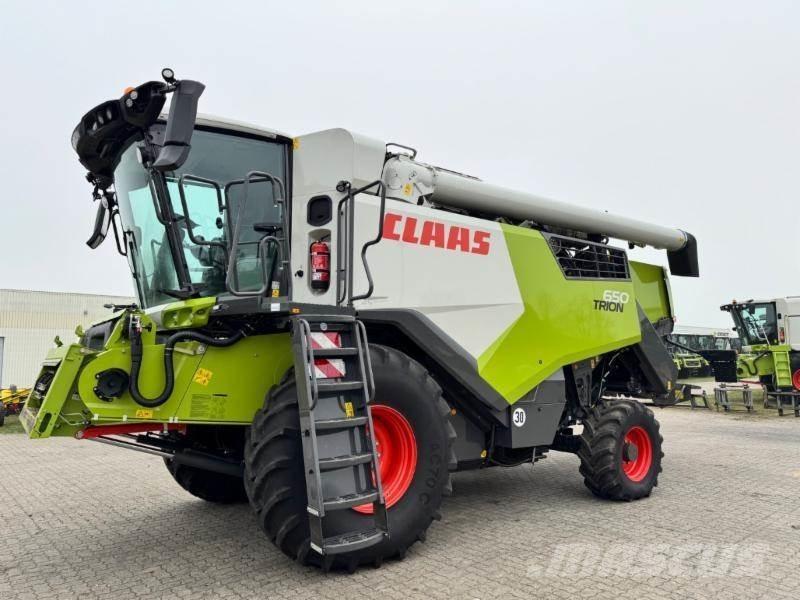 CLAAS TRION 650 Kombájnok
