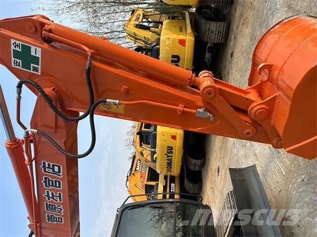 Hitachi ZX70 Lánctalpas kotrók