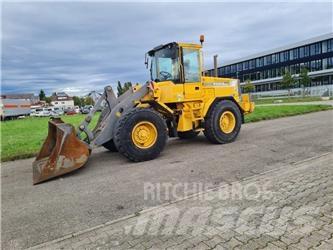 Volvo L70C Gumikerekes homlokrakodók