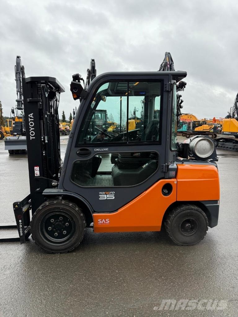 Toyota 02-8 FGJF 35 Gázüzemű targoncák