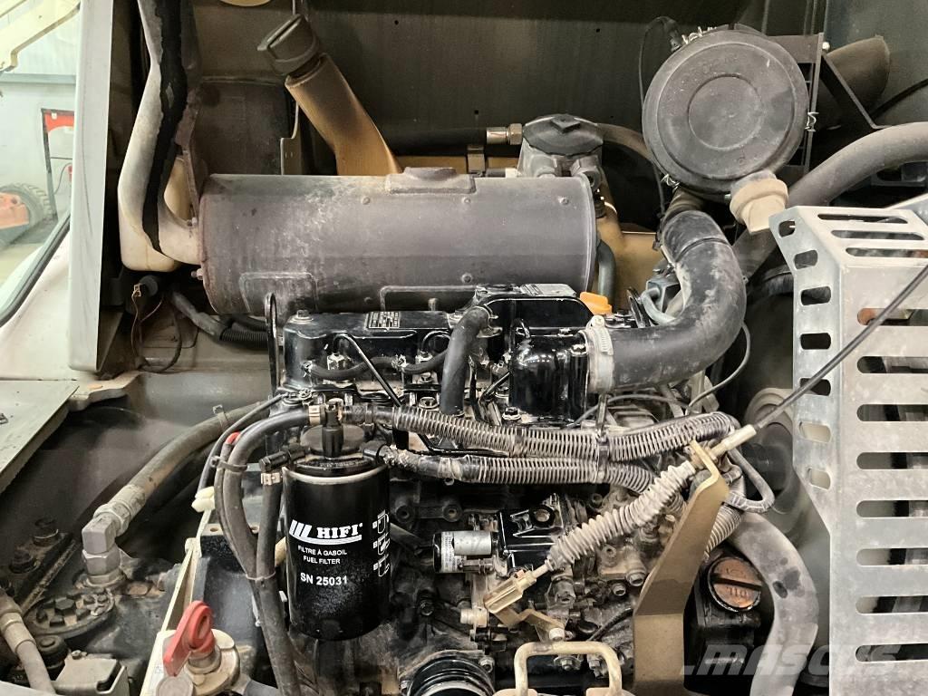 Kramer 5075 Gumikerekes homlokrakodók