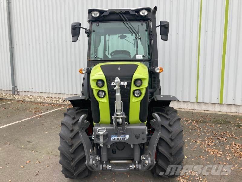 CLAAS NEXOS 260 L Traktorok
