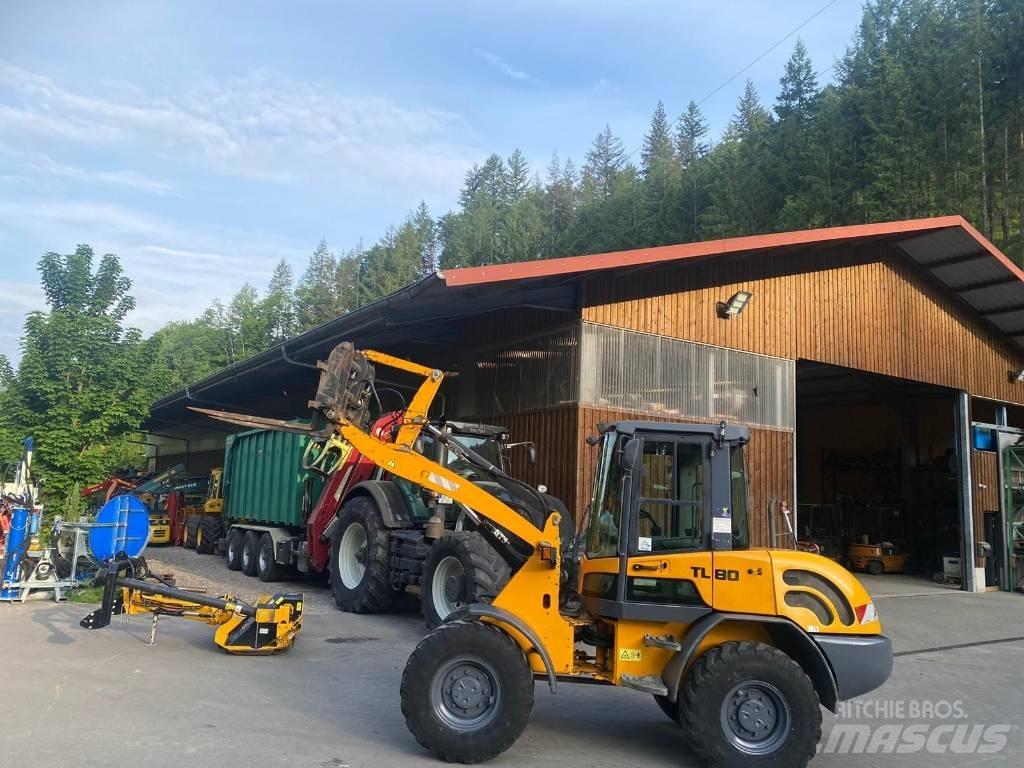 Terex TL 80 Gumikerekes homlokrakodók