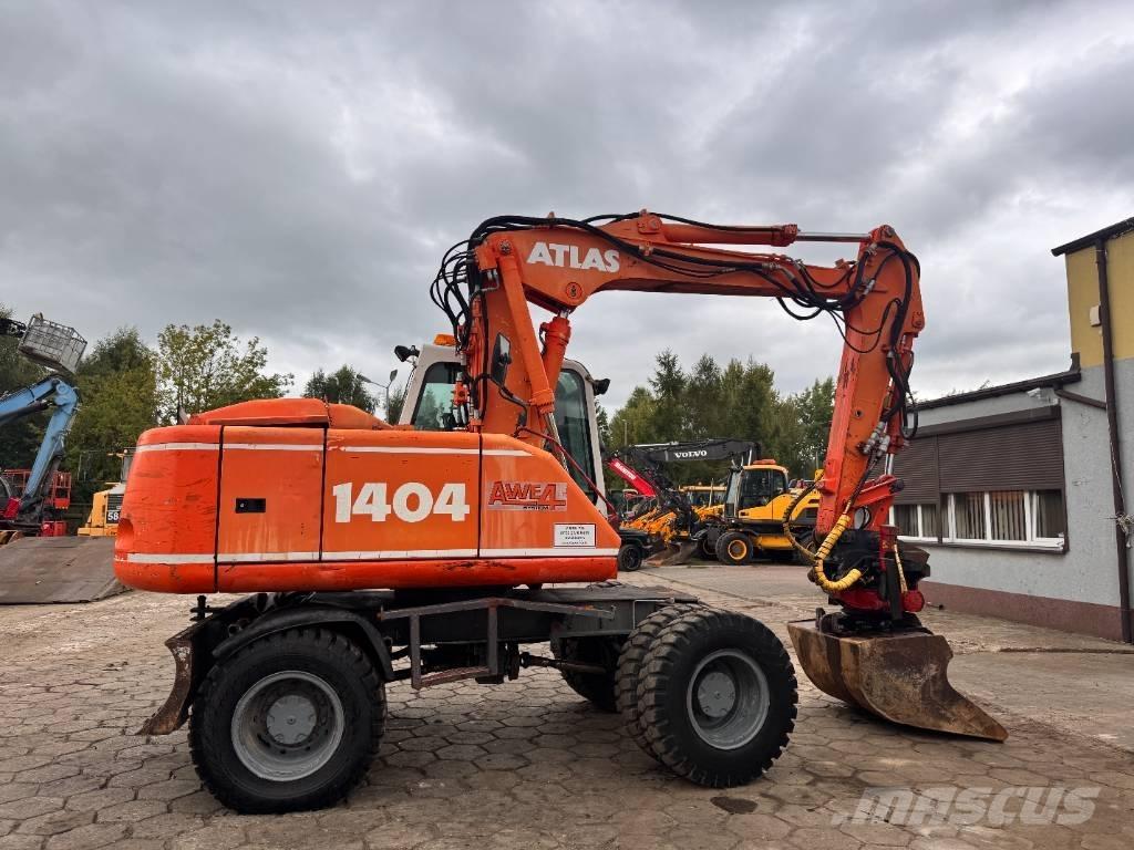 Atlas 1404 Gumikerekes kotrók