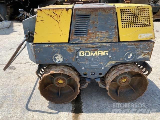 Bomag BW 850 T Ikerdobos hengerek