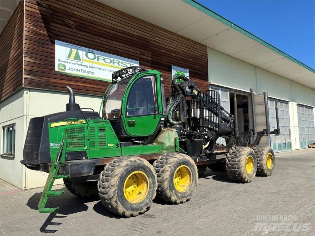 John Deere 1110 G Kihordók