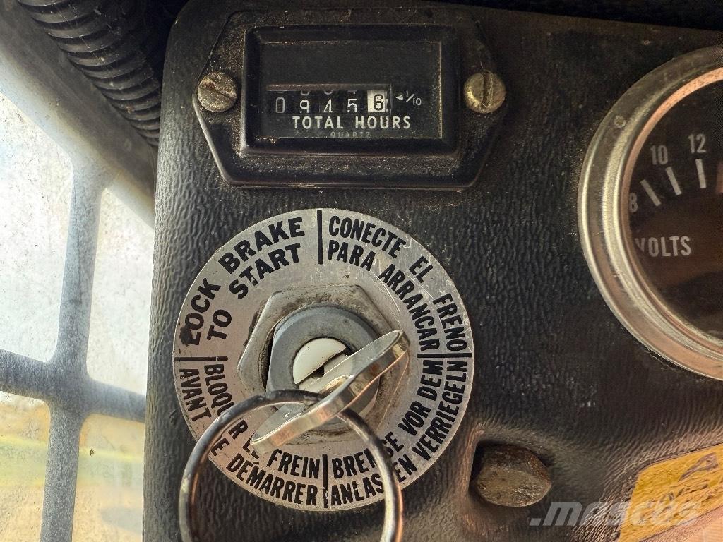 Bobcat 643 Kompaktrakodók