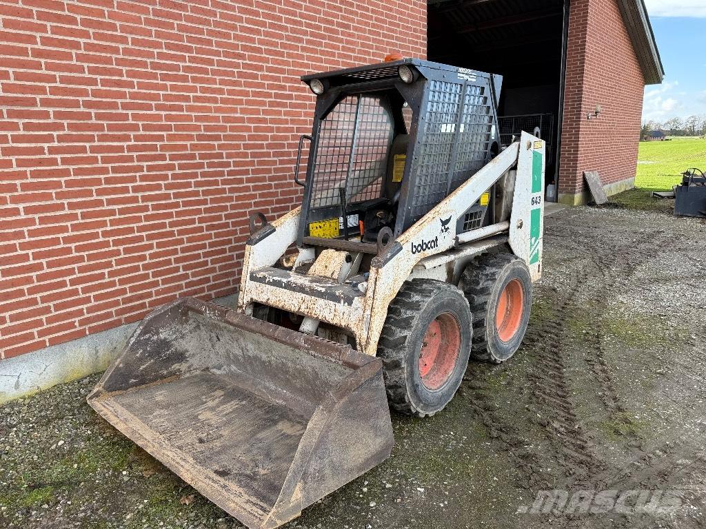 Bobcat 643 Kompaktrakodók