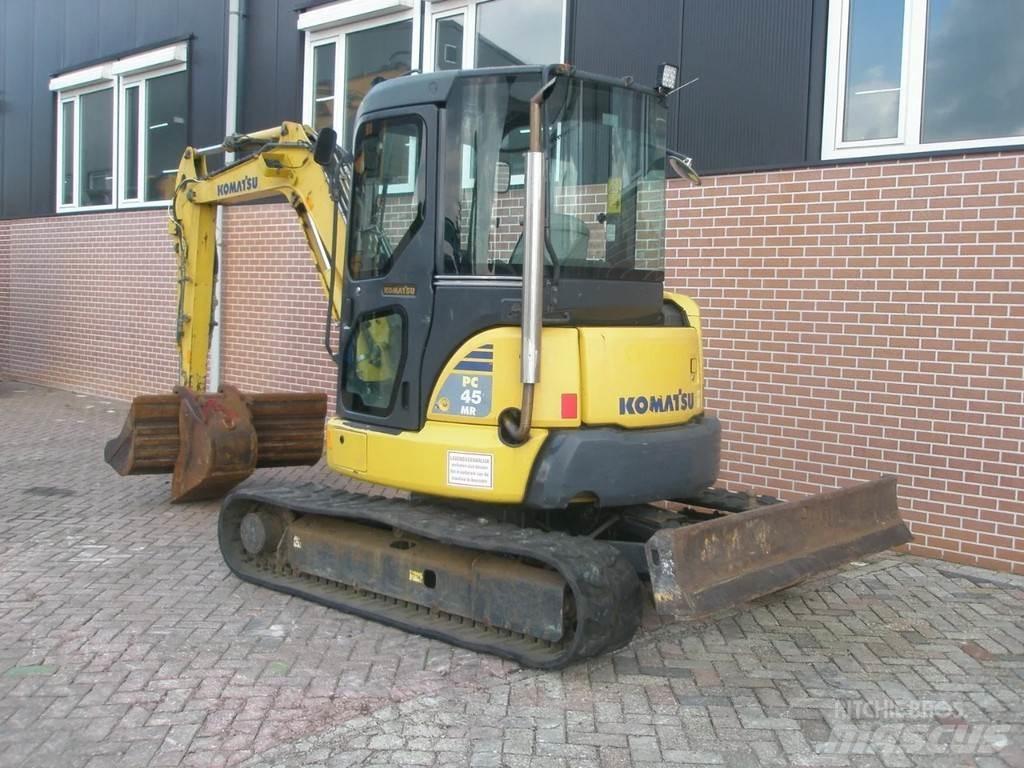 Komatsu PC45MR-3 Mini kotrók < 7t