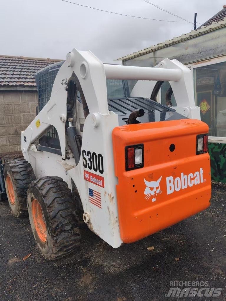 Bobcat S 300 Kompaktrakodók